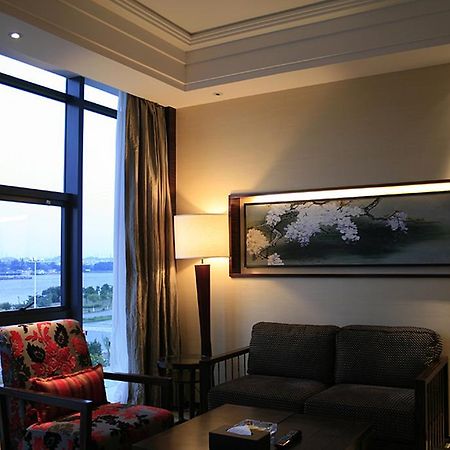 Southern Club Hotel Guangzhou Værelse billede